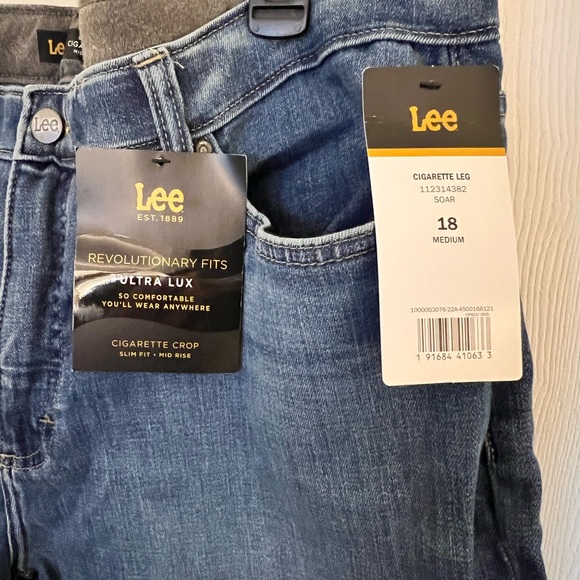 NWT Lee Cigarette Crop Jeans - Picture 2 of 5
